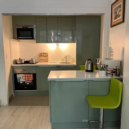 Small Cosy In Apartment *