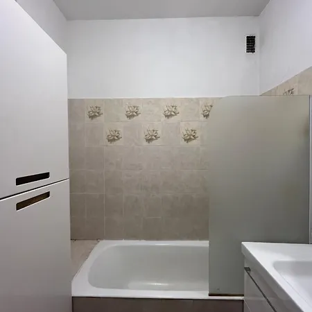 Small Cosy In Apartment *